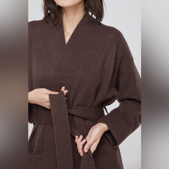 NEW NakedCashmere Chocolate Brown Ynes Tie-Belt 100% Cashmere Belted Robe NWT - Picture 3 of 15
